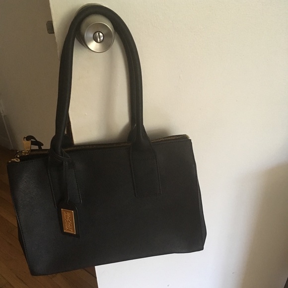 Badgley Mischka Saffiano leather shoulder bag - Picture 3 of 7